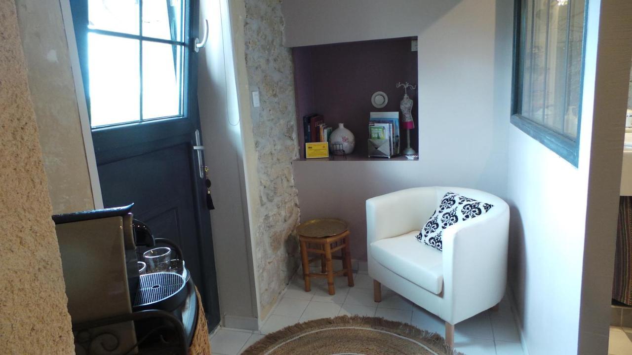 Chambre D'Hotes Le Paon Blanc Monprimblanc ภายนอก รูปภาพ