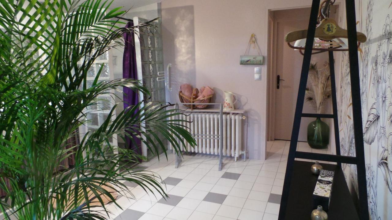 Chambre D'Hotes Le Paon Blanc Monprimblanc ภายนอก รูปภาพ